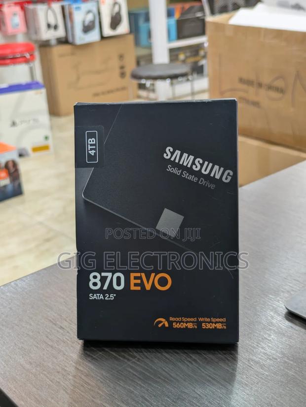 Samsung 870 Evo 4tb 2.5 Inch Sata Iii Internal SSD · Photo 1