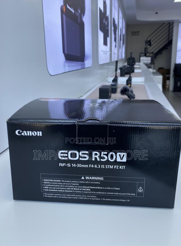 Canon Eos R50 V Mirrorless Camera With 14-30mm F/4-6.3 Lens · Photo 1