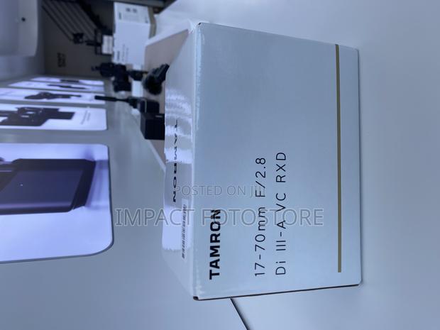 Tamron 17-70mm F/2.8 Di Iii-a Vc Rxd Lens For Sony E · Photo 1