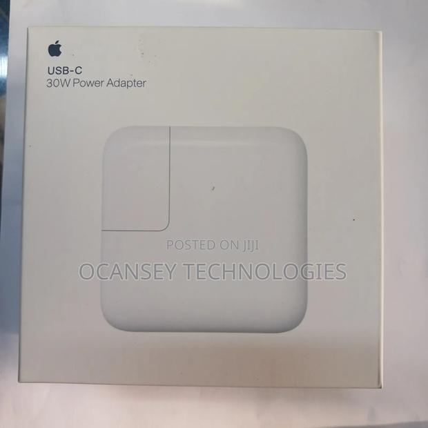 Original Macbook Type-C 30w Complete Charger · Photo 3
