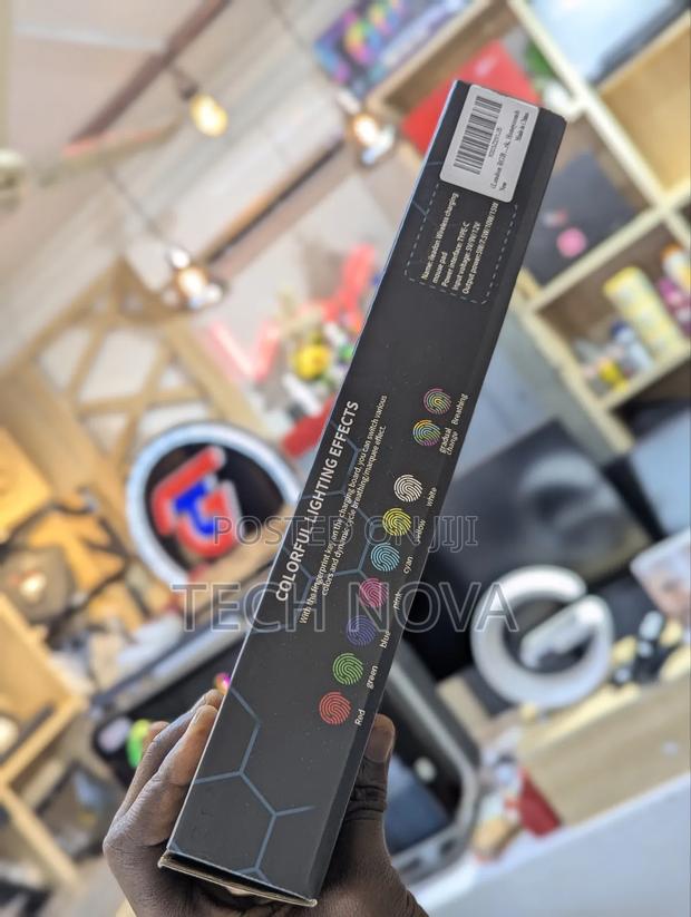 RGB Large Mousepad With Wireless Charging · Photo 4