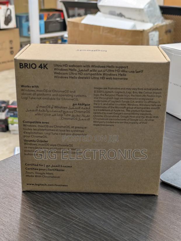 Logitech Brio Ultra Webcam · Photo 2