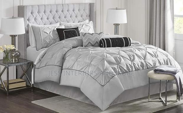 Madison Park Laurel Comforter Set, Queen, Grey · Photo 1