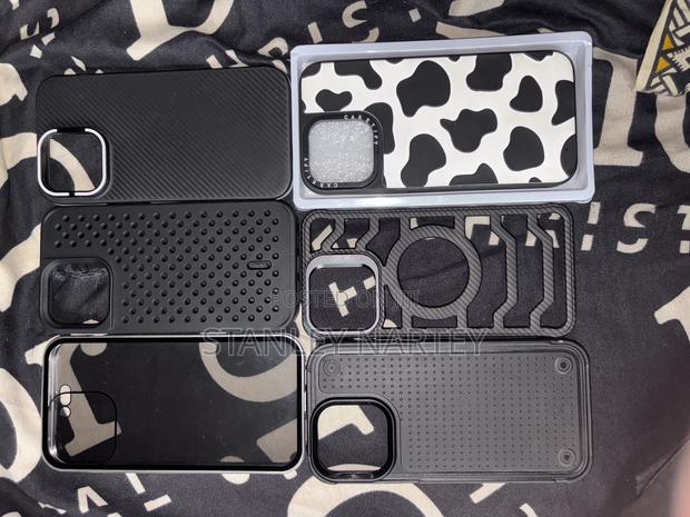iPhone 14 Pro Max Case · Photo 4