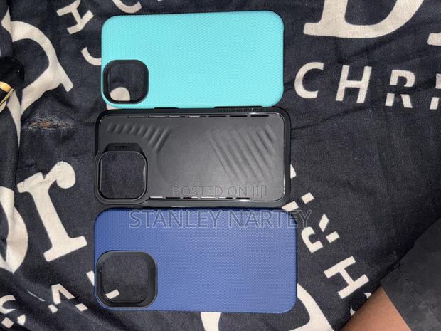 iPhone 14 Pro Max Case · Photo 1