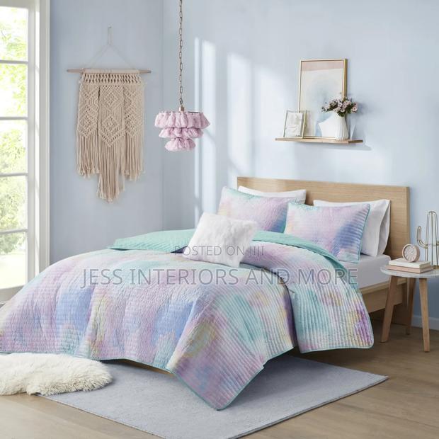 Printed Quilt Set (Queen Size) · Photo 2