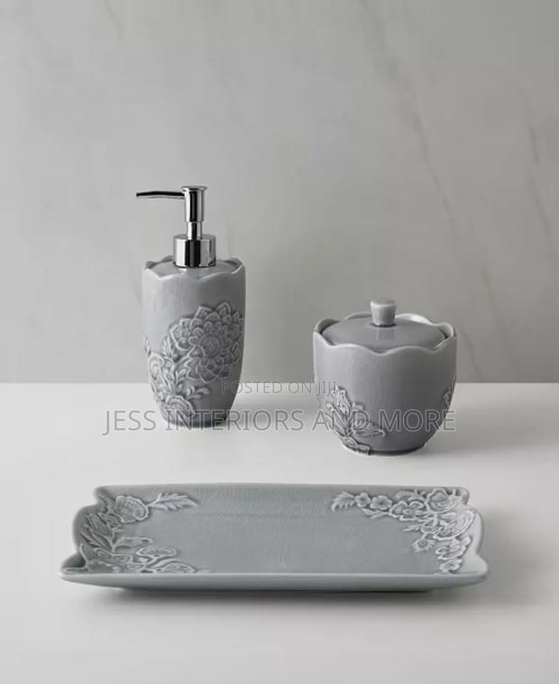Denim 3-Pc. Bath Accessory Set · Photo 1