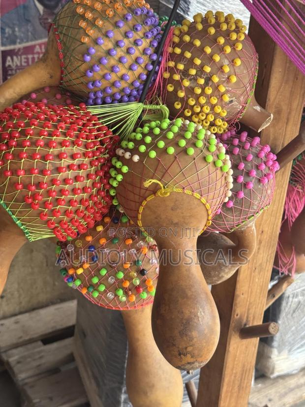 Local Maracas · Photo 1