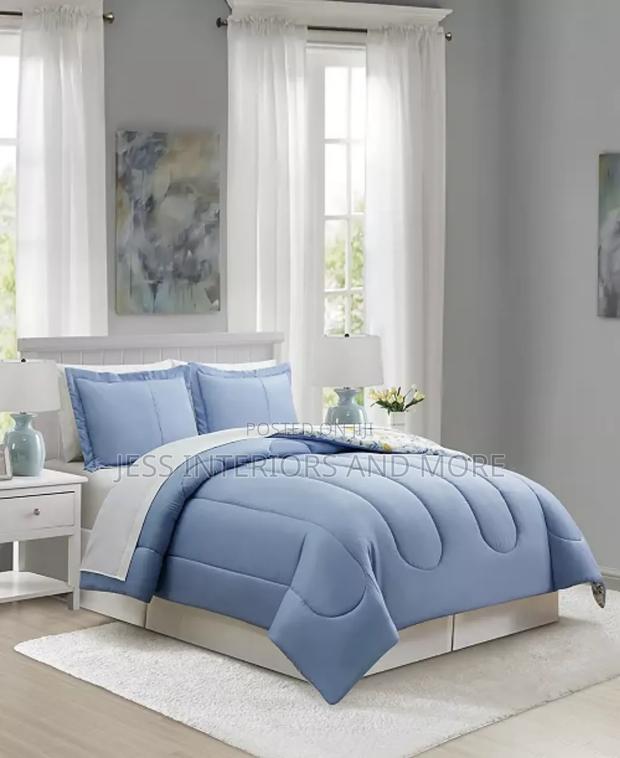 Kinsely 8-Pc. Comforter Set(King) · Photo 4