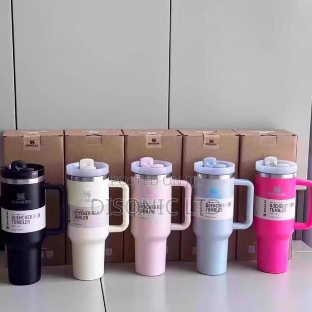 Multipurpose Stanley Cups ( Hot Cold) · Photo 1