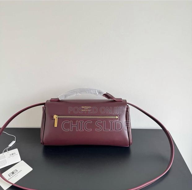 Highly Quality Balenciaga New Collection · Photo 4