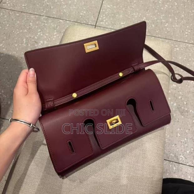 Highly Quality Balenciaga New Collection · Photo 5