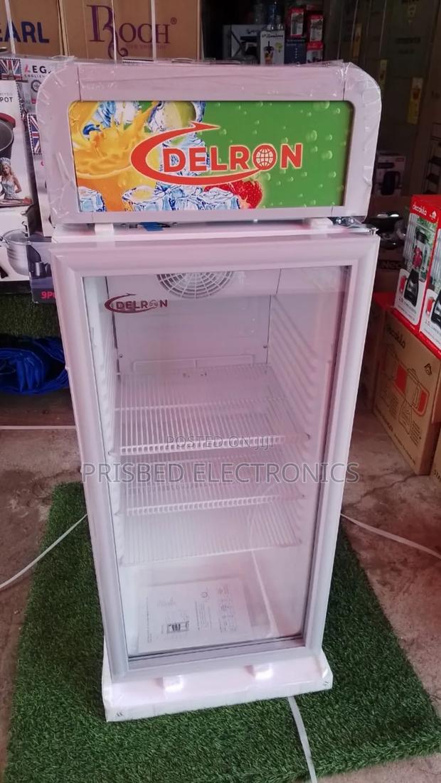 "Delron Display / Showcase Fridge 115 Litres · Photo 2