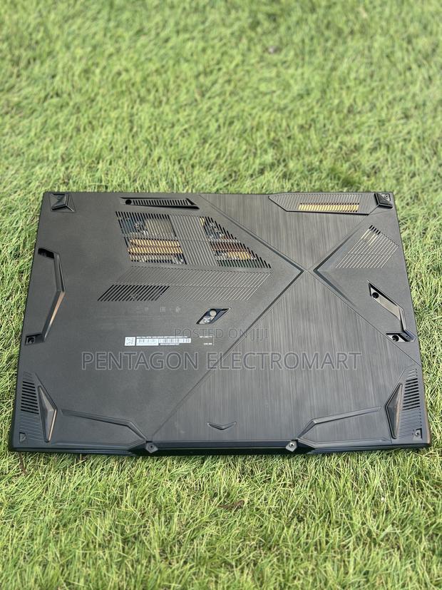 Laptop MSI GF63 8GB Intel Core I7 SSD 512GB · Photo 3
