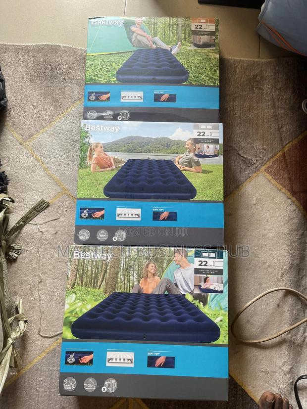 Bestway Air Mattress · Photo 2