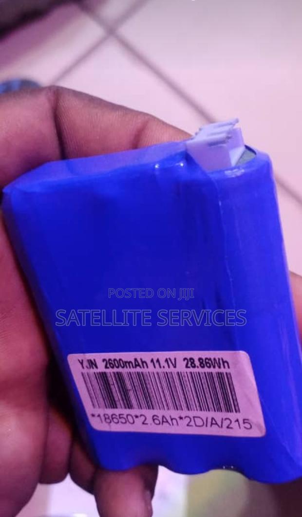 Gt Media Finder; Screen and Batteries · Photo 7