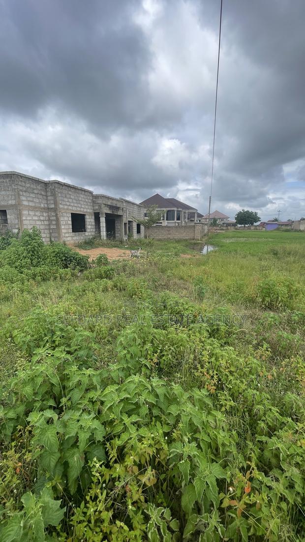 4bdrm House in Sefdard Real Estate, Amasaman for sale · Photo 5