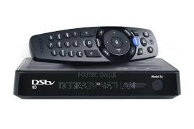 DSTV Decoder ( Slightly Used) · Photo 1