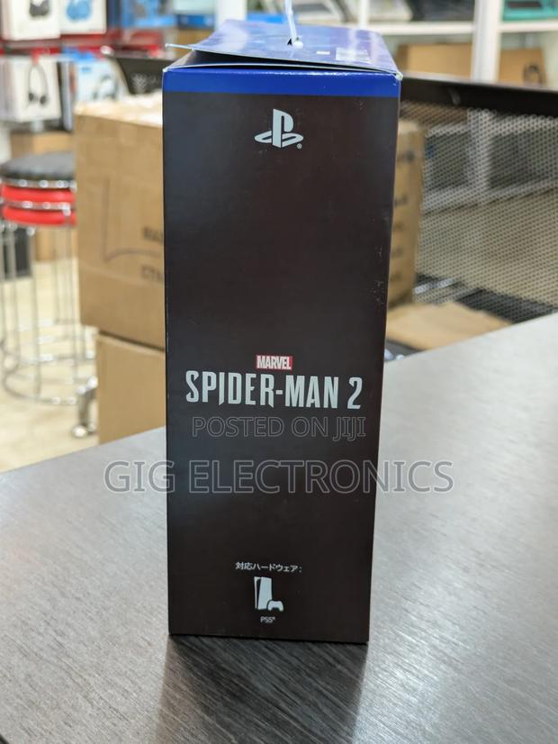 Spiderman Ps5 Controller Limited Edition · Photo 2