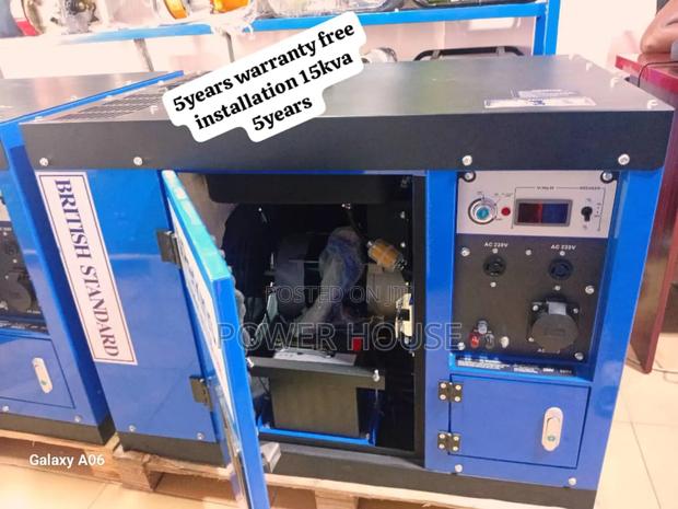 Tower Inferno Dock 15kva 16500watts Perkins Diesel Generator · Photo 1