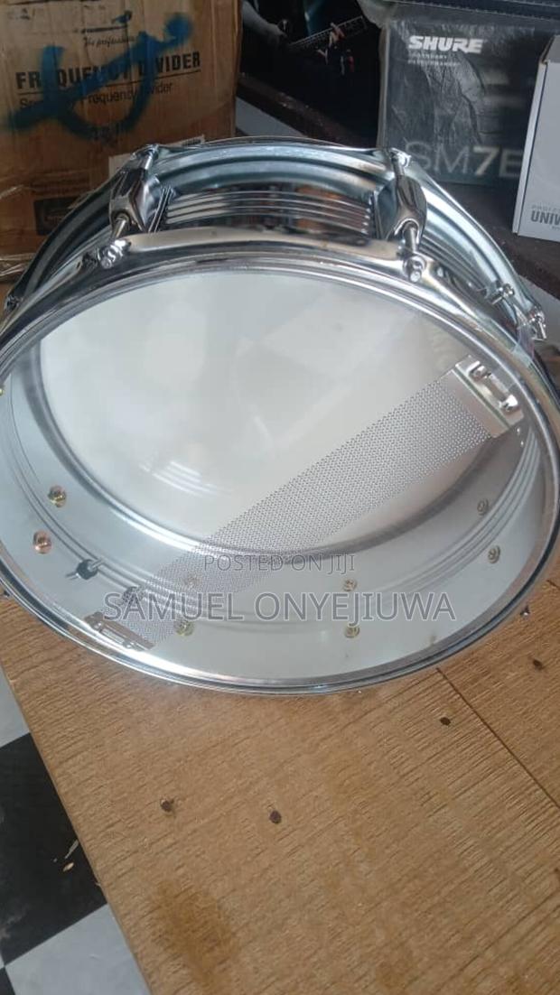 Yamaha Snare Drum Iron · Photo 2