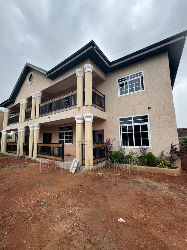 Newly Built Three Bedroom Apartment for Rent · Photo 1
