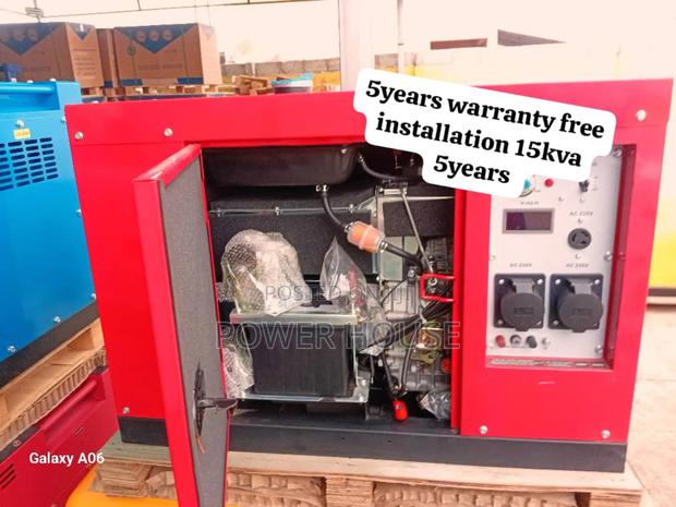 Tower Zenith 15kva 16500watts Diesel Honda Generator · Photo 1