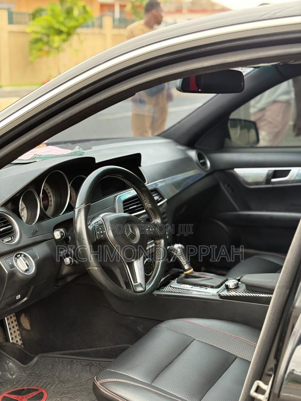 Mercedes-Benz C250 2014 Black · Photo 7