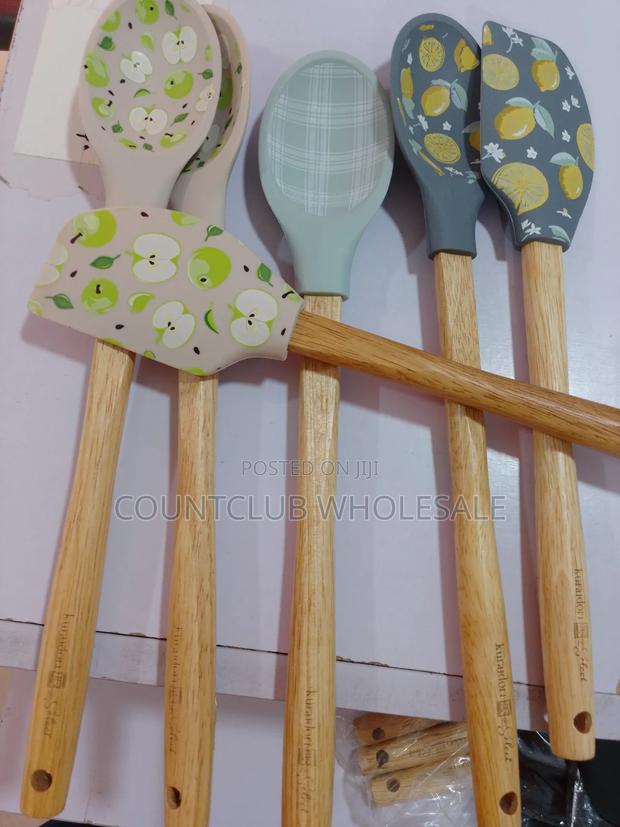 Silicone Spatula · Photo 1