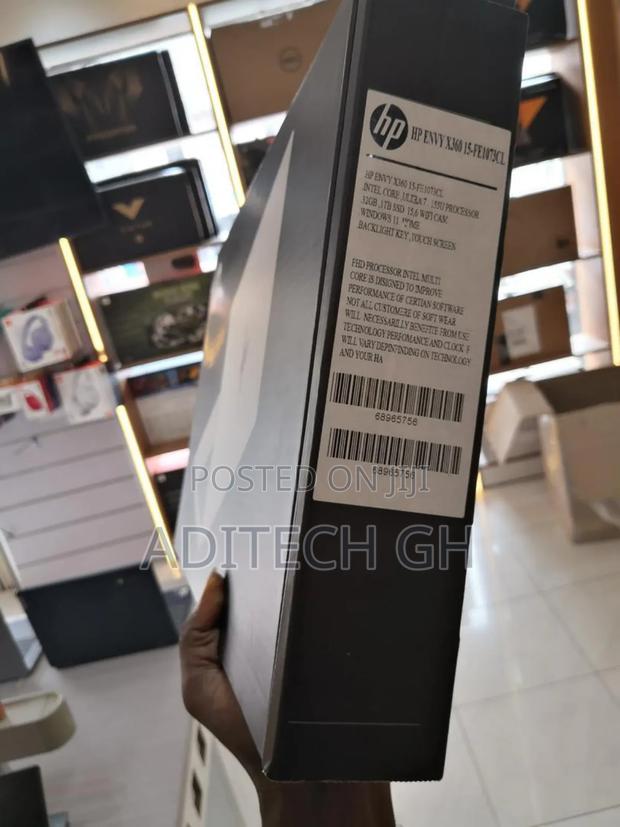 New Laptop HP Envy x360 15z 32GB Intel Core Ultra 7 SSD 1T · Photo 4
