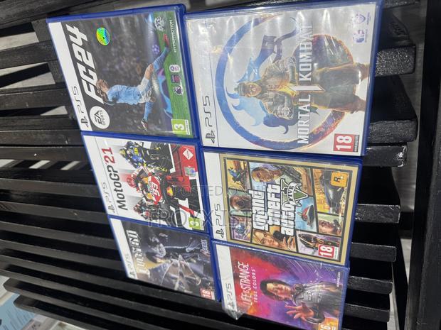 Play Station 5 CDS Available in Stock · Photo 1