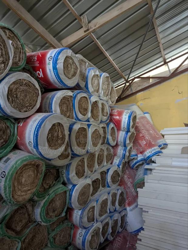 Knauf Earthwool Insulation Rolls · Photo 1