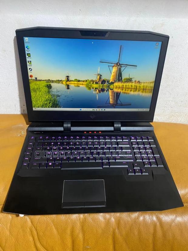 Laptop HP Omen X 17t 16GB Intel Core I7 SSD 256GB · Photo 6