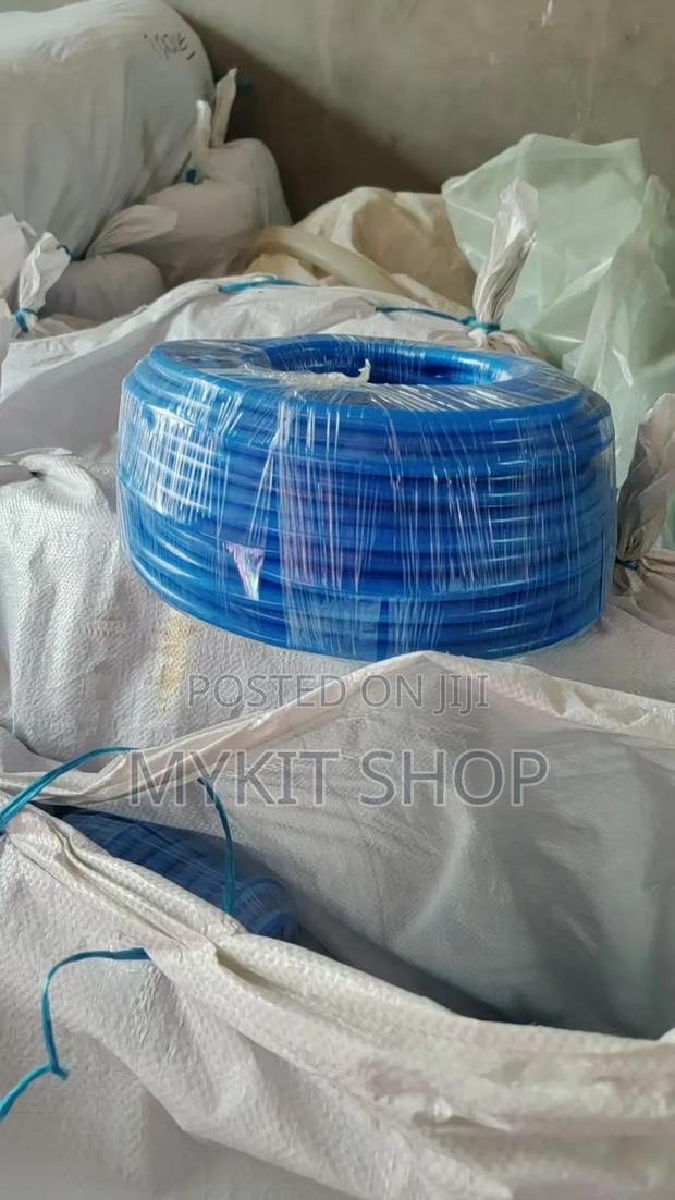 Rabbit Hose · Photo 1