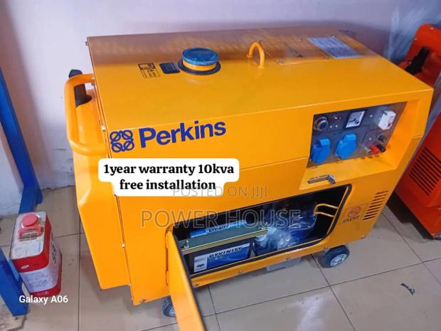 Tower Port Zone 10kva 13000watts Diesel Generator Perkins · Photo 1