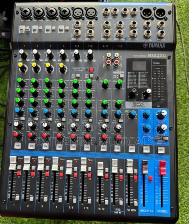 Yamaha Mg 12 Input With Effect · Photo 1