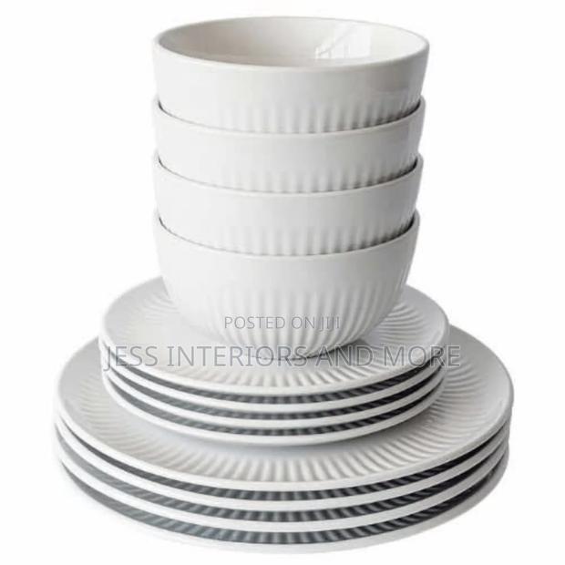Over Back 12-Piece Porcelain Dinnerware Set · Photo 3