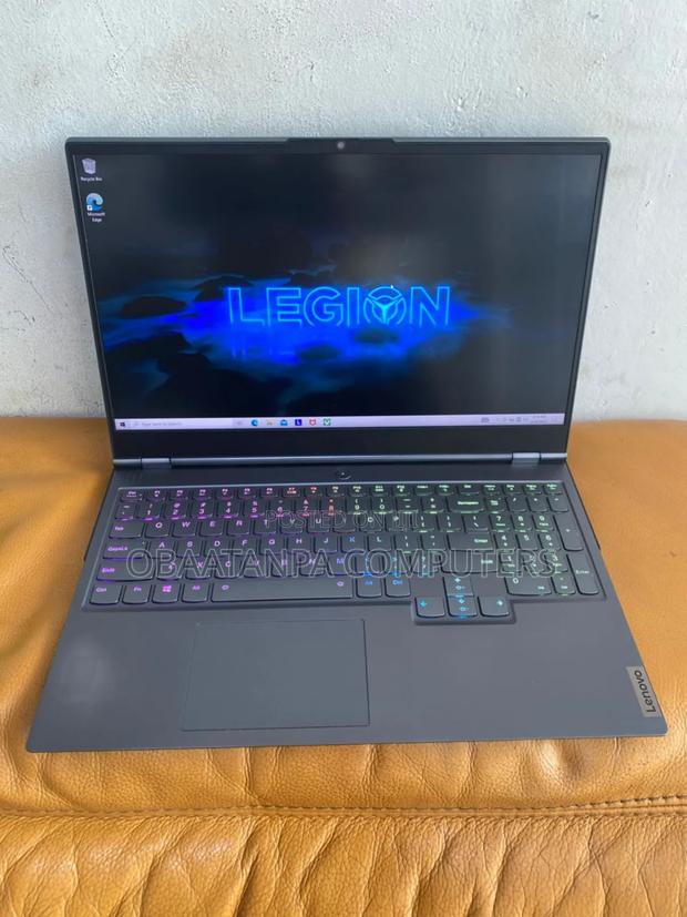 Laptop Lenovo Legion 7 16GB Intel Core I7 SSD 512GB · Photo 2