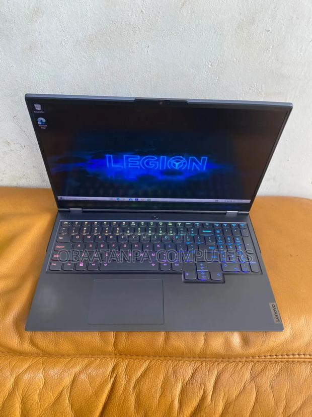 Laptop Lenovo Legion 7 16GB Intel Core I7 SSD 512GB · Photo 5