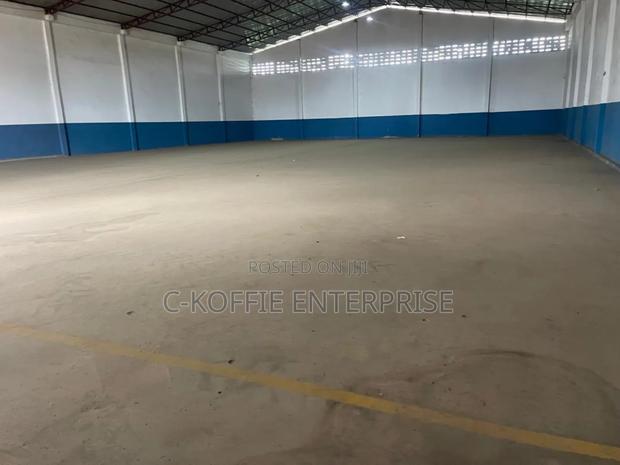 1000 SQM Warehouse at Spintex · Photo 3