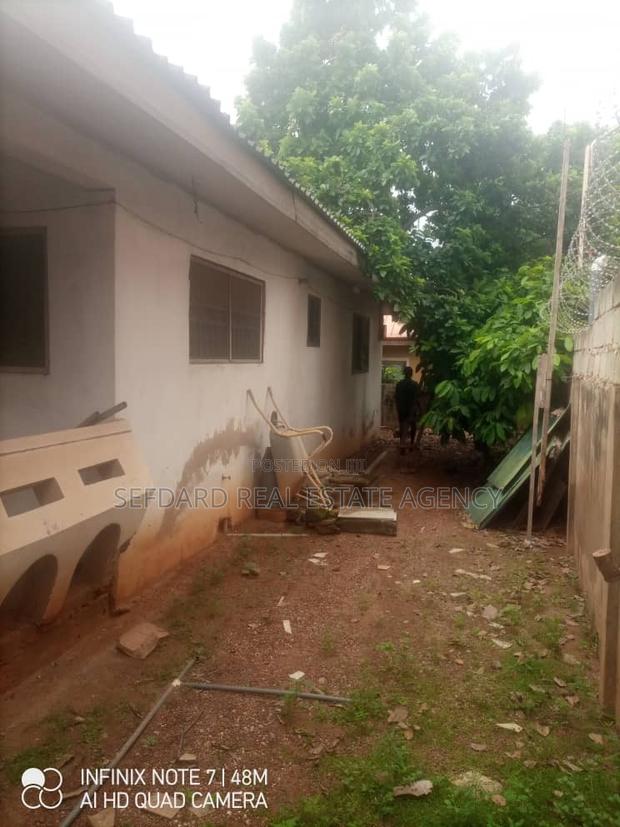 4bdrm House in Sefdard Real Estate, Haatso for sale · Photo 4