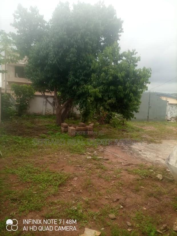 4bdrm House in Sefdard Real Estate, Haatso for sale · Photo 6