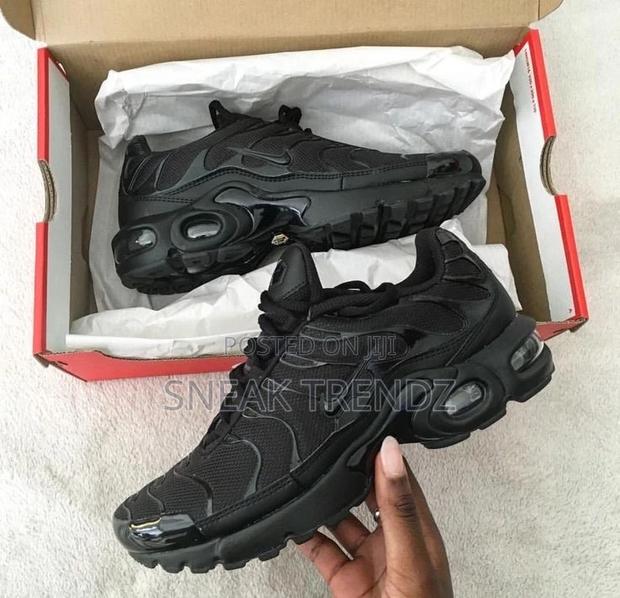 Nike Air Max Tn Black S · Photo 1