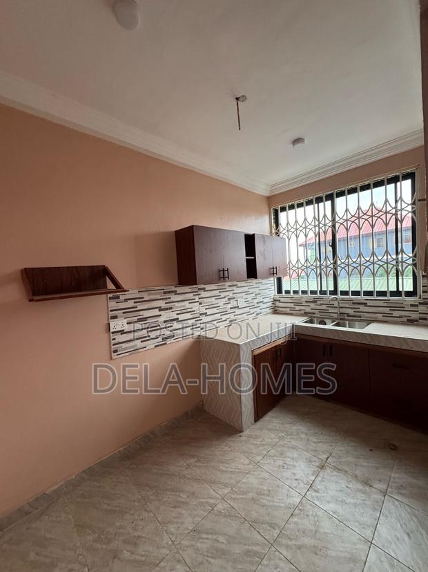 2bdrm Apartment in Oyarifa, Owusu Ansah for rent · Photo 6