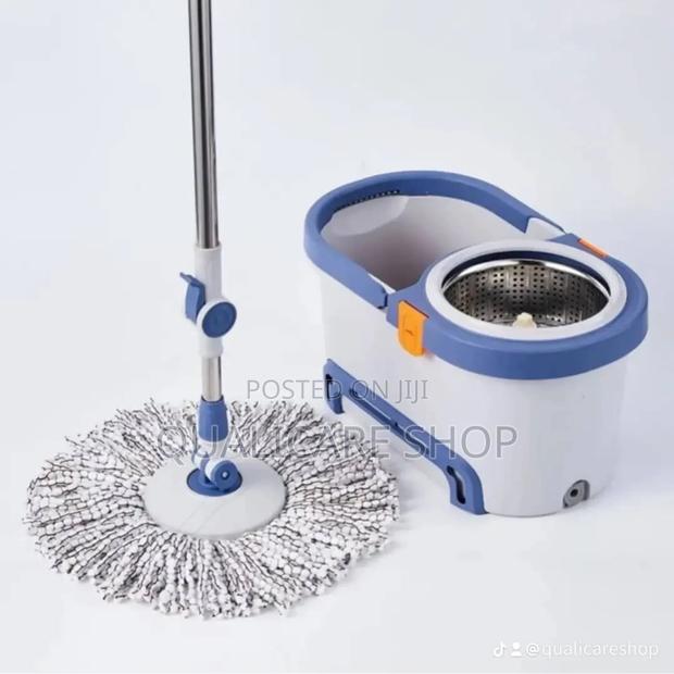Mop Bucket - 360° Suspended · Photo 1