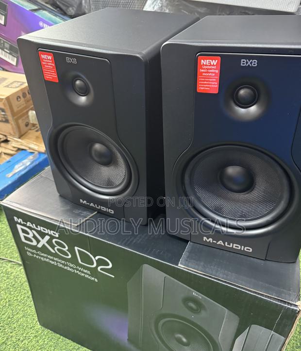 M- Audio/Bx8 D2 Nest Generation 1300watt Studio Monitor · Photo 7