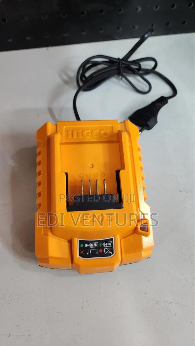 Ingco P20s Lithium Ion Battery Charger · Photo 3