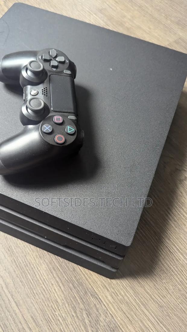 Buy Playstation 4 Pro With Graphics With 15 Games Ready · Photo 3