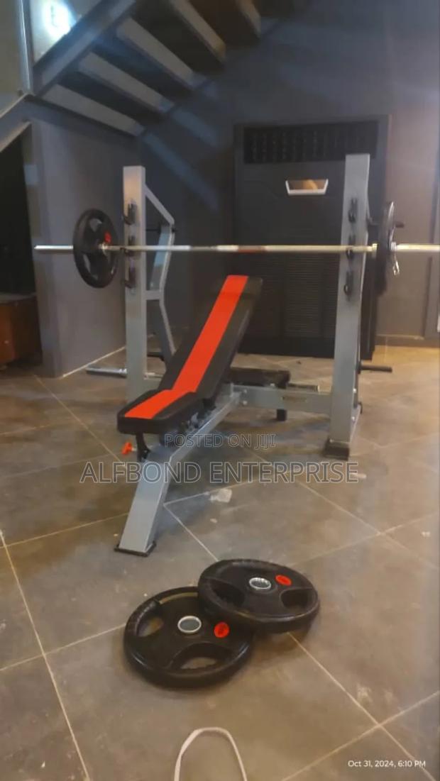 Olympic Incline/Flat Commercial Bench Press · Photo 2