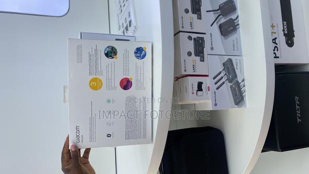 Wacom Tablet · Photo 3